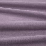Tessuto Linara di Romo nella colorazione Allium drappeggiato, per mostrarne la caduta e la finitura spazzolata.