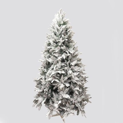 Albero di Natale artificiale innevato modello Kleio alto 240 cm con pigne e base a croce in legno, fotografia del prodotto su fondo neutro