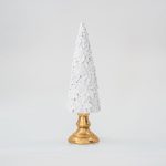 Alberello di Natale in velluto bianco con base oro, fotografia su fondo bianco