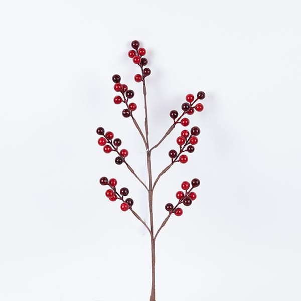 Ramo natalizio con bacche rosse e bordeaux 61 cm, fotografia su fondo bianco
