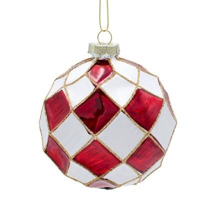 Palline di Natale in vetro a rombi in rilievo rosse e bianche — 10 cm, set da 4, fotografia su fondo bianco
