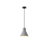 Lampada a sospensione Arme in cemento grigio sfaccettato, diametro 20 cm, su fondo bianco