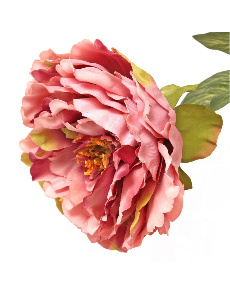Dettaglio del fiore della peonia artificiale rosa antico con i petali in tessuto