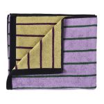 Maxi telo bagno Charly Lilas lilla a righe melanzana con rovescio anice, 100 × 160 cm, piegato su fondo bianco